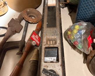 Old Milwaukee BeerTap, Poker Chips,