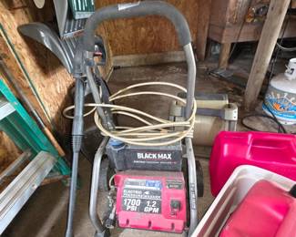 Power washer gas cans