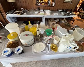 Household Items, Tupperware, Pyrex, Pots & Pans, Baking Pans