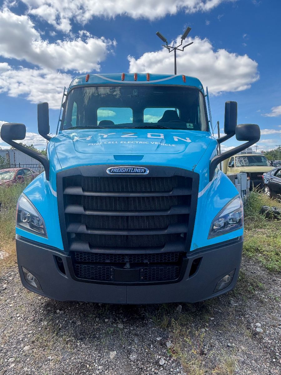 Freightliner Fuel Cell Electric Commercial Truck
