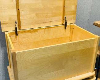 Large toy chest