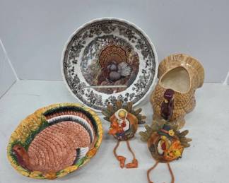 Turkey Themed Ceramic Plates and Decorations