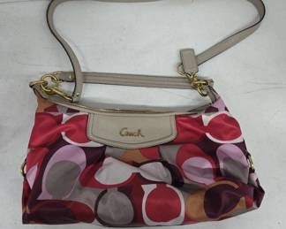 Coach Signature Shoulder Bag