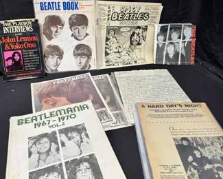 UM350The Beatles Vintage Memorabilia