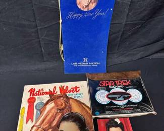 UM505Vintage 1960s1970s Hollywood TV and Pop Culture Memorabilia