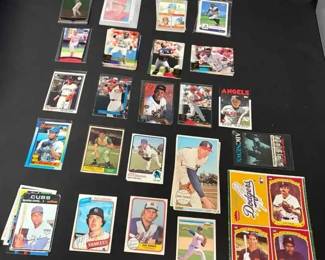 UM408Upper Decker, Ultimate Victory, Vintage 1970s Topps Baseball Cards
