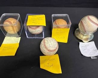 UM5225 Signed Baseballs Campanella, Neil Smith, Dan, Petri, Carew Plus Stamped Autographed