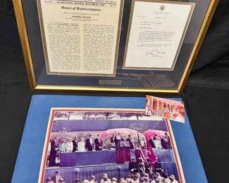 UM406Framed Congressional Record Tribute, John McCain Signed Letter, And Political Event Photo