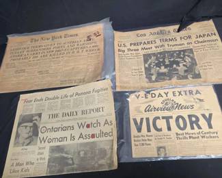 UM441Historical Newspapers Depicting The Final Days Of WWI