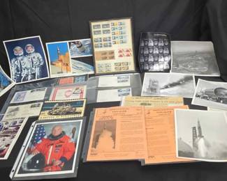 UM447Collection Of Official NASA Space Exploration Memorbilia And Historical Epemera