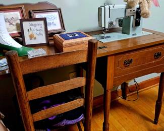 Vintage sewing table