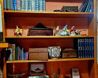 Gorgeous nic naks and old books