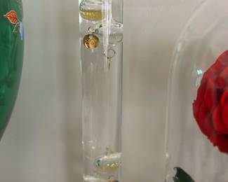 Galileo thermometer