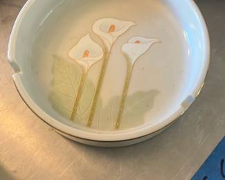 white ceramic bowl ash tray