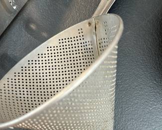 stainless steel conical soup strainer