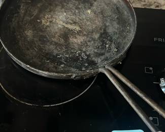 vintage round metal frying pan