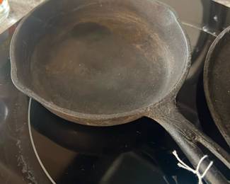 vintage cast iron skillet
