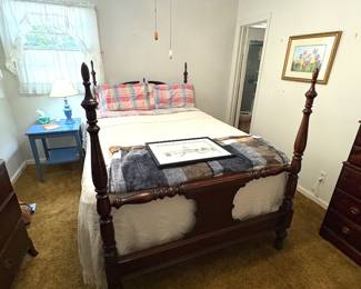 Martha Washington bed