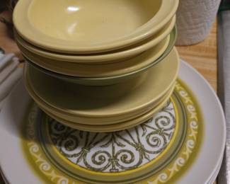 Vintage dishware