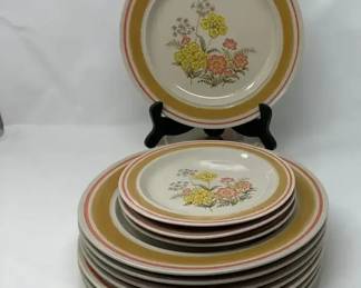 Vintage Newcor Daydream Stoneware Made In Japan Dinner Dessert Plates Set Of 8 Rex