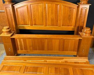 Amish Made Solid Wood Washington Master Bed Queen Size