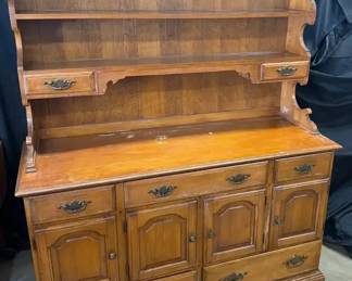 Beals Of Portland Solid Maple Hutch Buffet