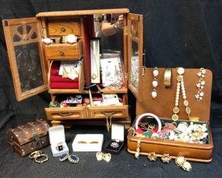 Vintage Fashion Costume Jewelry 2lb 11 Oz Mystery Lot With Jewelry Armoire And Wooden Box