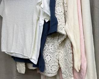 Womens Sweaters SmallMedium Saks Fifth Avenue, Laura Ashley, And More