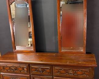 Sumpter Cabinet Vintage Solid Wood Doubledresser And Dualmirror Set With Carved Drawers