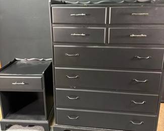 Tall Taylor Made 8 Drawer Dresser With Matching Single Drawer Side Table