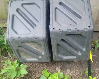 GARDEN COMPOSTERS, PAIR