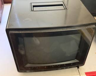 vintage 9-inch portable color CRT television manufactured by Thomson Consumer Electronics