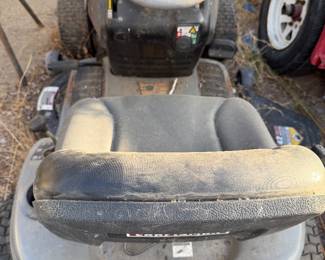 Craftsman riding lawn mower LT2000