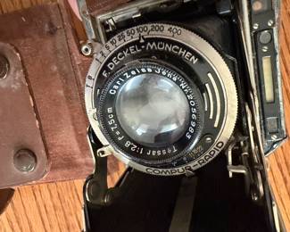 vintage F. Deckel München Compur-Rapid leaf shutter fitted with a Carl Zeiss Jena Tessar 1:2.8 f=7.5cm lens
