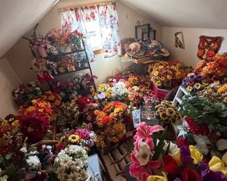 HUNDREDS OF FLORAL ARRANGEMENTS, ENTIRE ATTIC FULL