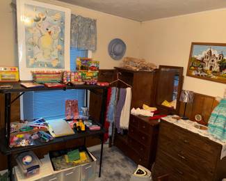 Armoire, chest of drawers