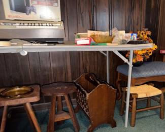 ASHTRAY STAND, LITTLE SIDE TABLE, MAGAZINE STAND