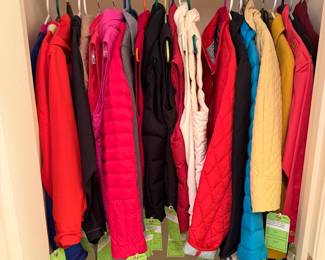 WOMENS VESTS TALBOTS, LANDS END