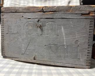 Primitive wood box