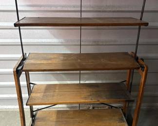 Folding display rack