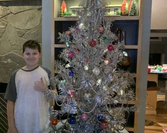 Aluminum Christmas tree