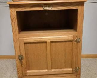 White Clad Oak Ice BoxStyle TVVCR Cabinet