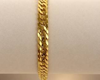 14K Italian Yellow Gold Curb Link Bracelet with Lobster Clasp