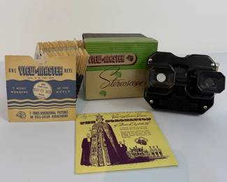 Vintage Sawyers ViewMaster Stereoscope Viewer With 45 Reels Queen Elizabeth II Coronation