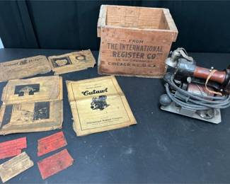 Vintage Cutawl With Original Box