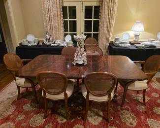 Maitland Smith dining table w/ leaves and felt pad
