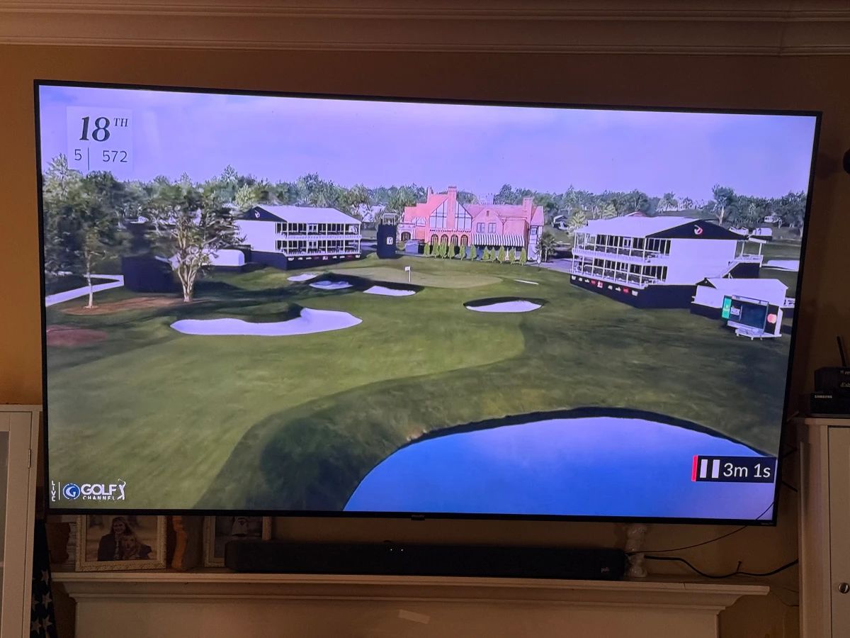 Philips 75" LED-LCD 4K UHD Smart ROKU Wireless
