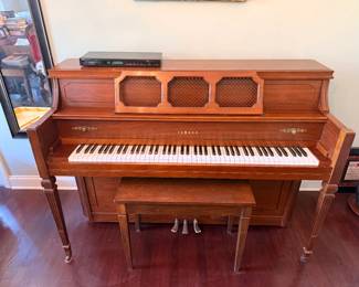 Player Piano - Yamaha MX84 Disklavier