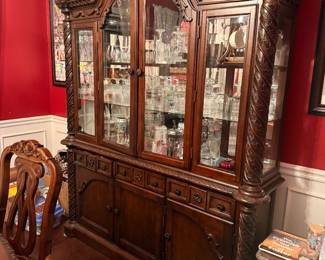 China Cabinet with light