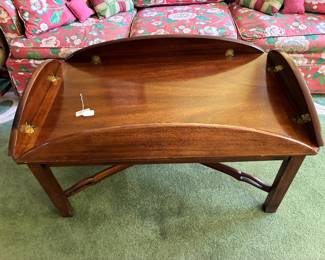 Lg Butlers table